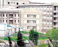 Halkal'da 6 yldr bitmeyen hastane