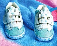 Bebeklerin ilk adm ayakkabs Flo'dan