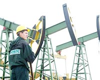 Yukos yeniden retime geti, petrol fiyat dt