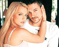 Britney gizlice evlendi mi?