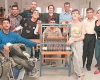 Ataköy'deki rehabilitasyon merkezine kayıtlı 450 engelli bulunuyor.