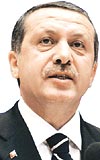 Erdoğan'ın yaklaşık 1 saat süren konuşması, Avrupalı parlamenterlerce alkışlarla karşılandı. 