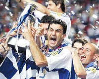 En son Avrupa Futbol ampiyonas, 2004te Portekizde dzenlenmiti. Turnuvann ampiyonu Yunanistan olmutu...