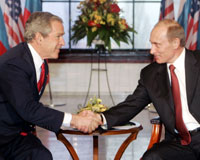 Bush ve Putin'den nkleer anlama