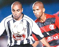 Santosun forveti Deivid de Souza, Bordeauxtan kiralk. 41 mata 21 gol att.