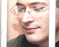 Rus Yukosun sahibi Hodorkovsky hapiste ama listeye girdi.