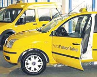 Ford: Fussion marka taksi prototipinde özel bölmeler ve güvenlik donanımı kullanıldı.