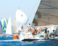 1. Marmaris Uluslararas Denizcilik Festivaline 15 yabanc okul gemisi, bin sporcu ve 50 bin seyirci gelecek.
