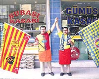 Zonguldakta Fenerbaheli ve Galatasarayl iki kasap Muhammet Baskan ile Metin Gm finalin centilmence gemesini diledi.