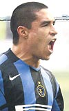 STKRAR SEMBOL.... Cordoba, Inter gibi oyuncu deirmeni bir takmda 6 yldr futbol oynamay baard.