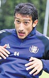 Anderlecht formasyla ligin ilk manda 2 gol atan ve 2 asist yapan Serhat, Belika basnnn gndemine oturdu...