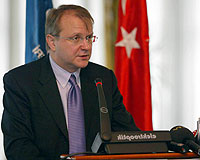 Olli Rehn:"Mzakerelerin balayacandan eminim"