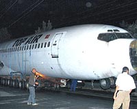 JET KAFETERYA... Fatih Sultan Mehmet Kprsnden geirilen Boeing 727 kafeterya yaplacak.