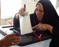 Irak'ta anayasa oylanyor
