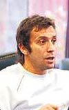 Trk futbolunun en kariyerli ismi Blent Korkmaz, Ankarada yazarmz Doan Ersavala grt...