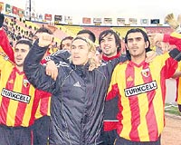 Geen sezon 11inci haftada 15inci srada yer alan Kayserispor, bu sezon ayn haftay 3nc bitirdi.