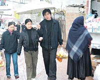 Köy pazarına Çinli akını