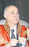 Basavc Ok, Genel bakan, tek seici. Partide demokrasi yok dedi