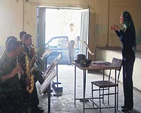 Türk müzisyen Afganistan'da okul açıyor