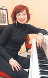 EN PRESTJL OKULU KAZANDI.... Bir soprano olan Fatma zgl Ayazlar, opera dnyasnn en prestijli okulunu kazand.