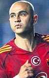 Bu sezon G.Saray taraftar ile zaman zaman yldz barmayan Hasan a Trabzona scak bakyor.