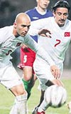 Azerbaycan nnde defansta oynayan Baki, hi umut veremedi.