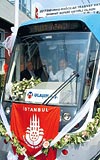 DOKUZ STASYONDAN OLUUYOR stanbuldaki rayl sistemin tamamlanm son paras olan Zeytinburnu- Baclar-Gngren Cadde Tramvay Hattnda toplam 9 istasyon yer alyor.