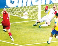 Hasan an 2002 Dnya Kupas finallerinde Brezilyaya att gol.