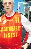 YILDIRIM YLE EY YAPMAZ .... zhan Canaydn, Fenerbahe Bakan Aziz Yldrmn Galatasarayn ampiyonluunu glgelemek iin istifa ettii dedikodularna kesinlikle inanmadn ifade etti.