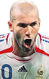5 TEMMUZ PORTEKiZ - FRANSA ... Zizou, kart cezals olduu Togo man takm arkadalar kazanamasa futbol hayatna nokta koymu olacakt. Togo yenildi; Fransa yola devam etti. Takma dnen Zidane, spanya ve Brezilya malarndan sonra 5 Temmuzda Portekize kar da ovunu srdrd 