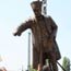 Gökçek'e kızdı, Atatürk heykeli dikti