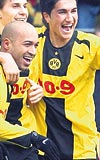 Nuri, Dortmund formasyla ve Trk Milli Takmndaki performansyla dikkat ekti.