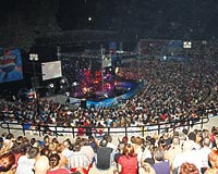 Ankara Anatolia adrndaki konsere ilgi bykt. 7 konserde Sezen Aksuyu toplam 35 bin kii izledi.