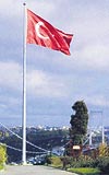 İstanbul'u saran bayraklar