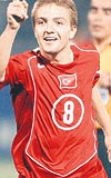 18 yandaki Caner Erkin, Avrupann baz kulpleri tarafndan da takip ediliyor. Gen yldz geen sezon Manisada 24 mata 2 gol atp, 4 asist yapt.