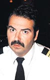 Pilot Ahmet Akolu