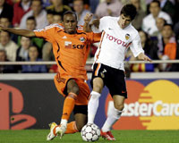 Fernandinho (Shakhtar Donetsk) - David Villa (Valencia)
