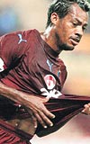 KICKERE KONUTU Trabzonun en fla transferi olan Marcelinho, Almanyann nemli spor dergisi Kickere konutu.