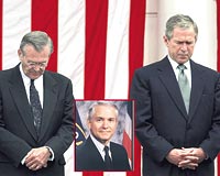 te Bakan Rumsfeldin halefi Robert Gates