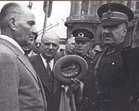27 Mays 1938. Mareal akmaka veda ederken.