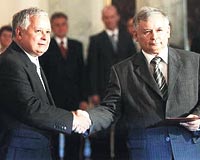 Babakan Jaroslaw Kaczynski Cumhurbakan Lech Kaczynski