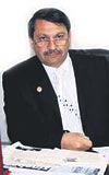 AK Parti Sinop Milletvekili Cahit Can, geçen yıl Sinop İl Kongresinde il başkanı Dursun Demireli ihale takipçiliği yapmakla suçlamıştı.