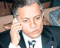 Anla�ma i�in casus damgas� bile yedi...