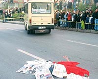 Topun pe�inde �ld�