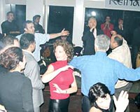 atv yeni y�l� erken kutlad�