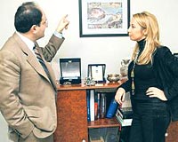 Kad�n erkekte kompleks yarat�yor