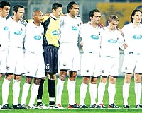 Fenerbah�e 30 g�n sonra Saraco�lu'nda