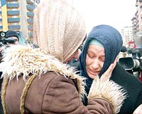 Akrabas� i�in yand�