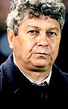 Farkl� bir Lucescu