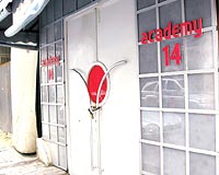 Kanlar� temizleyip 'delilleri karartt�lar'